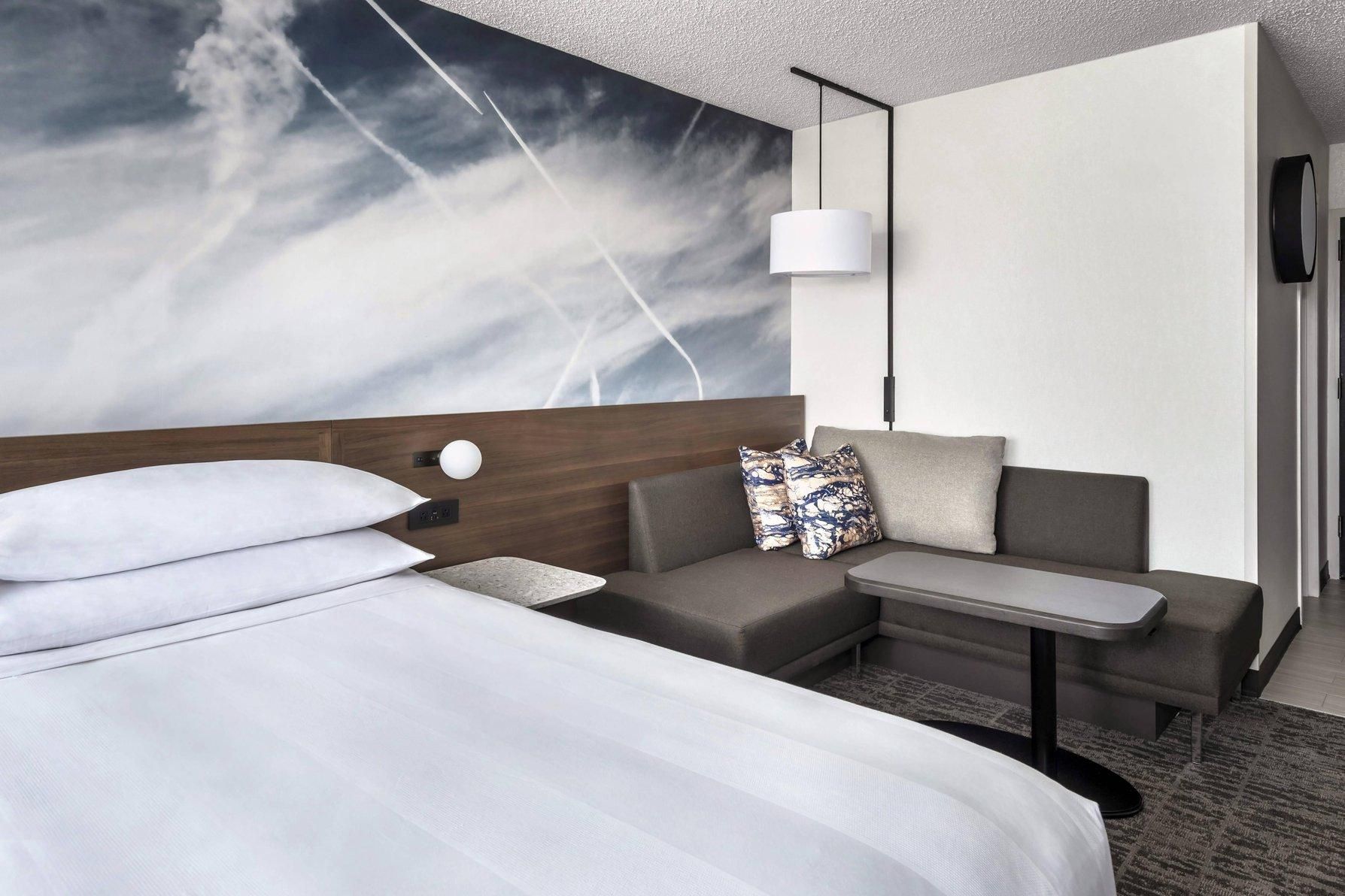 Guest Room, 1 King