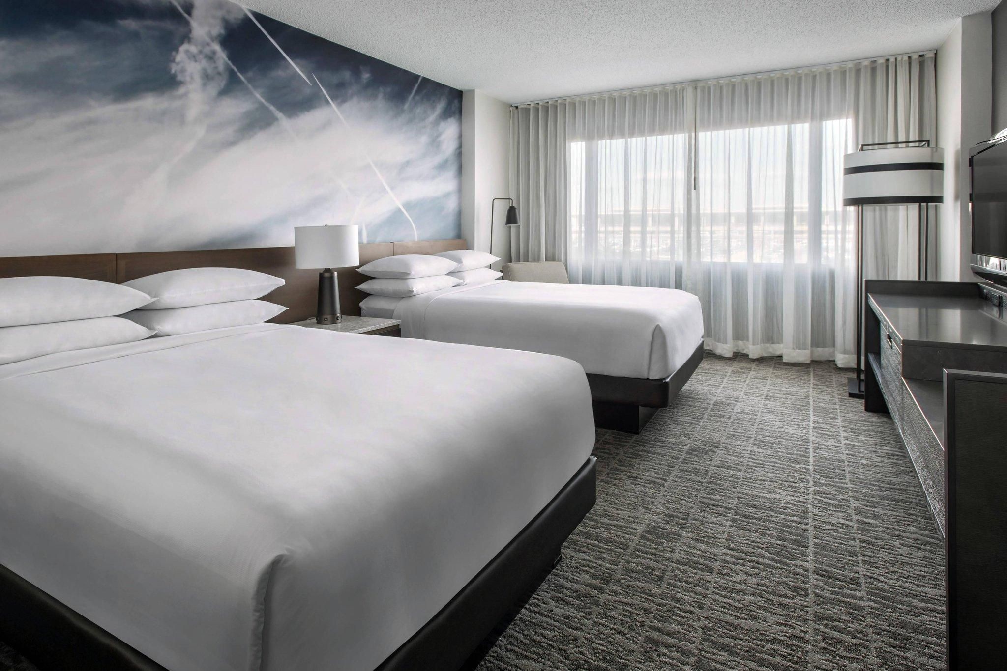 Guest room, 2 Double, Airport view