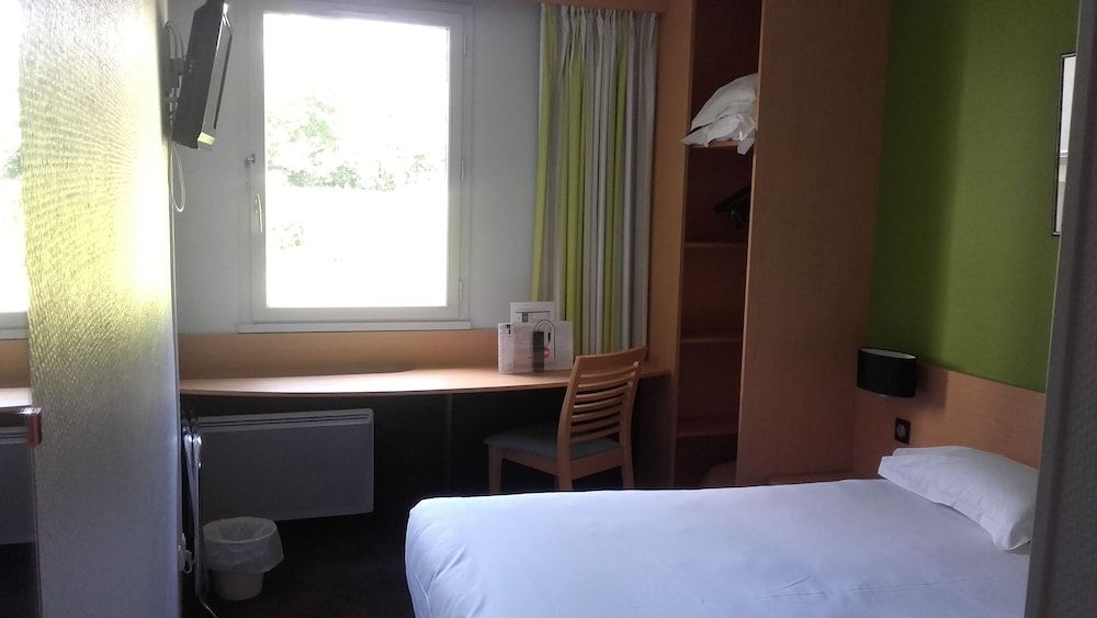 Hôtel Vert Twin Room 5