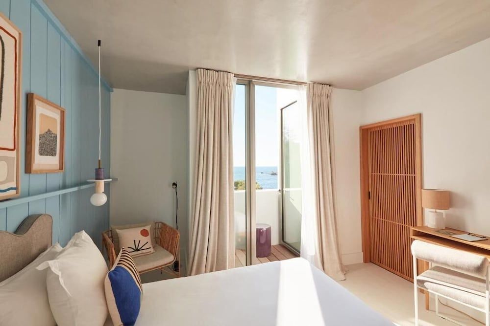 Standard room, ocean view, with balcony