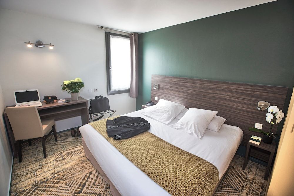 Hôtel Loreak Standard Double Room 3