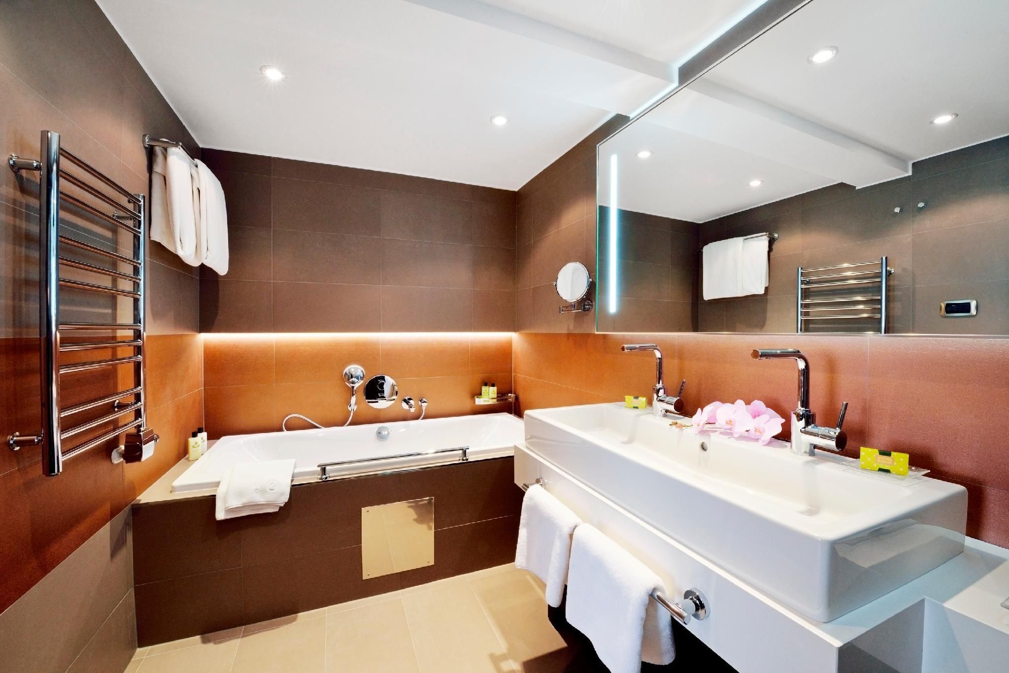 undefined InterContinental Budapest by IHG 7