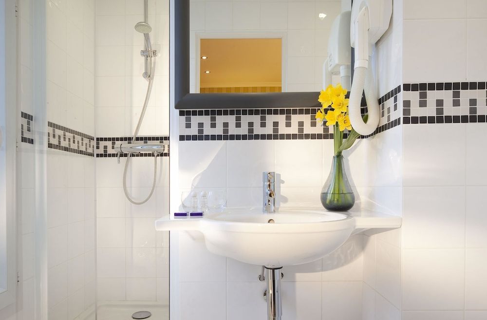 undefined Hôtel Apollon Montparnasse 10