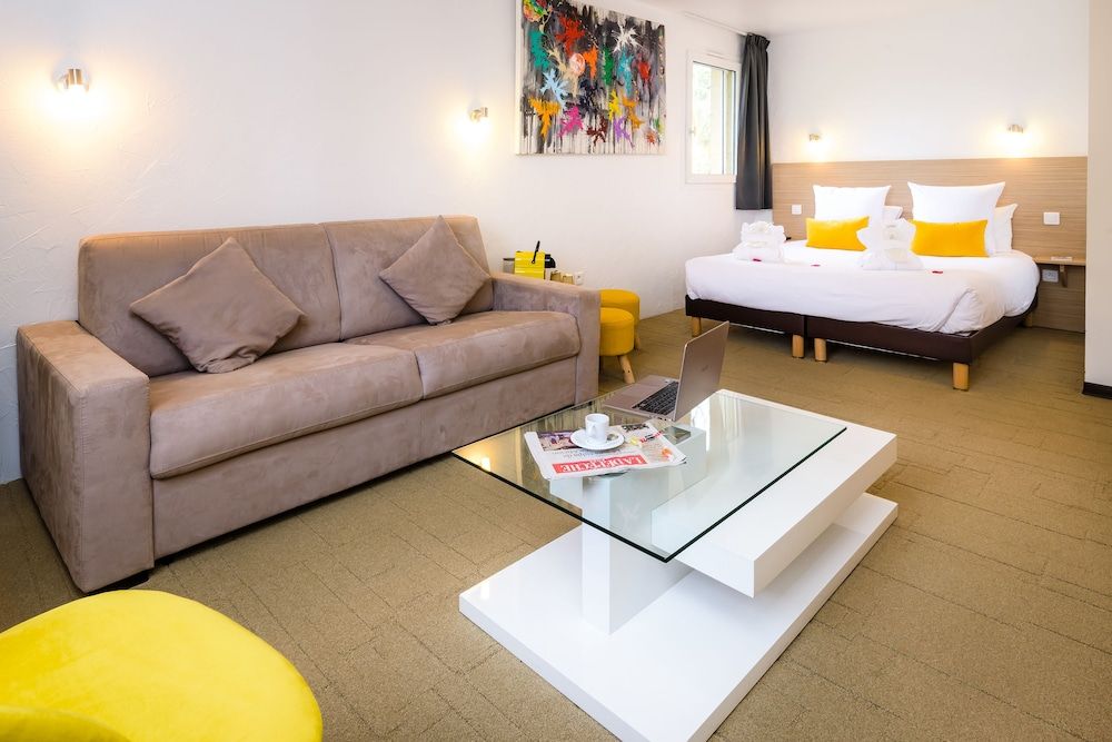 Hotel Restaurant Le Clos Fleuri Double Room (Privilège)