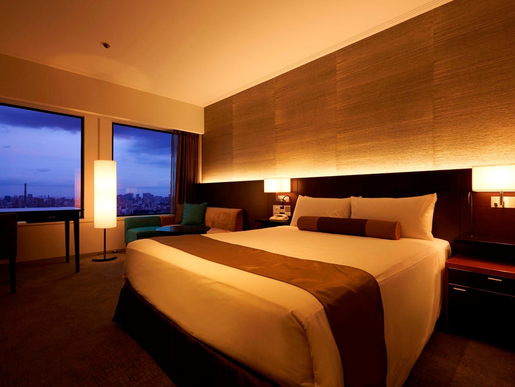 Plaza Luxe Double Room - Non-Smoking