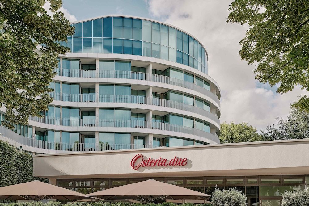 undefined The Fontenay 2