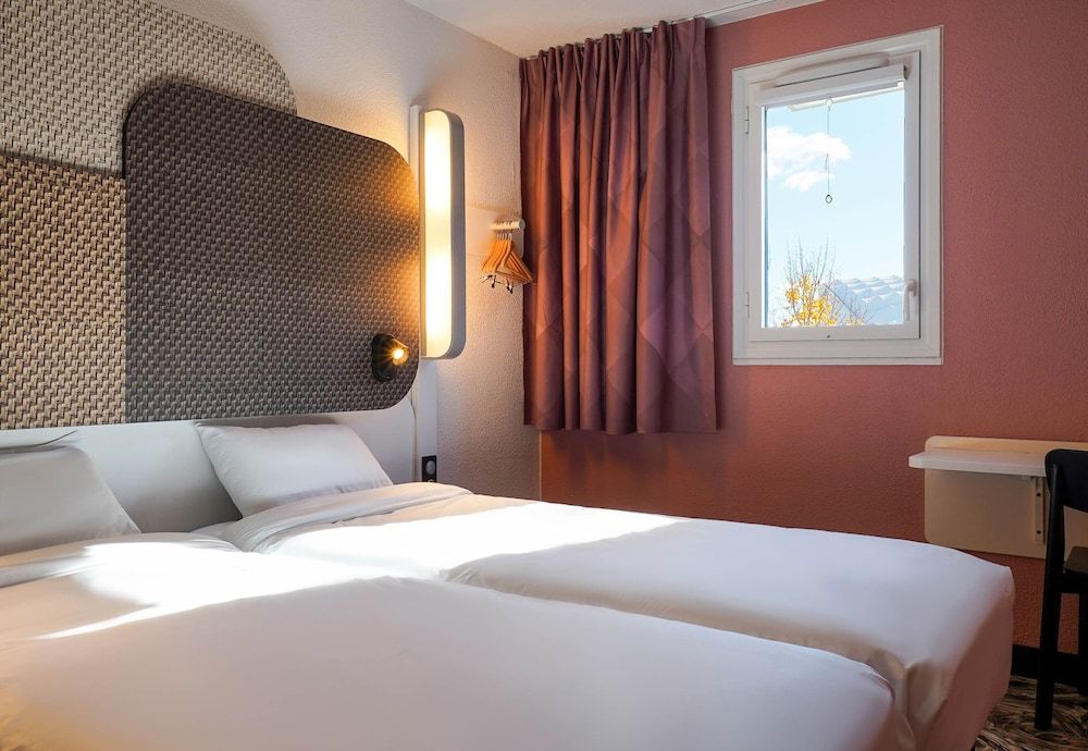 B&B HOTEL Marseille Parc Chanot Twin Room, Non Smoking 2