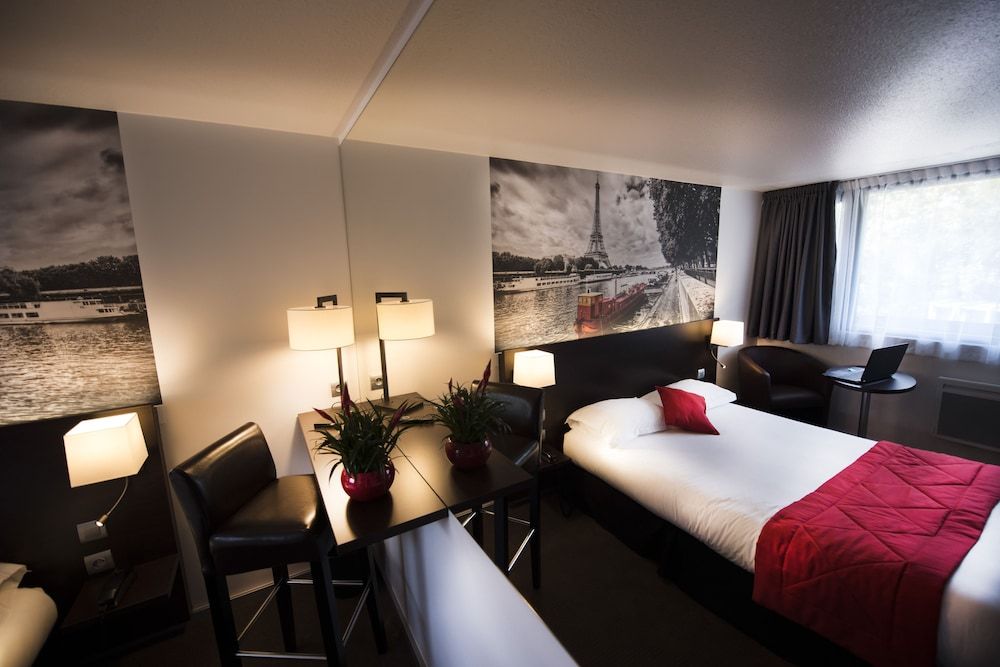 Hôtel Pavillon des Gâtines Triple Room