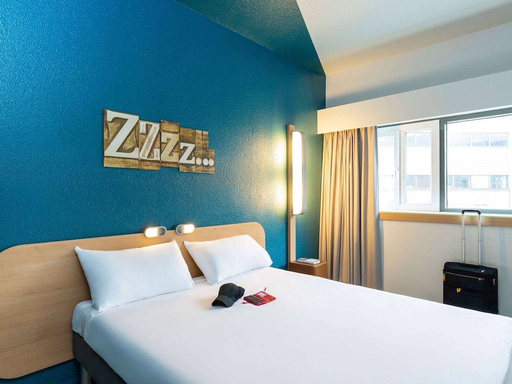 ibis budget Paris Porte de Pantin Double Room 3