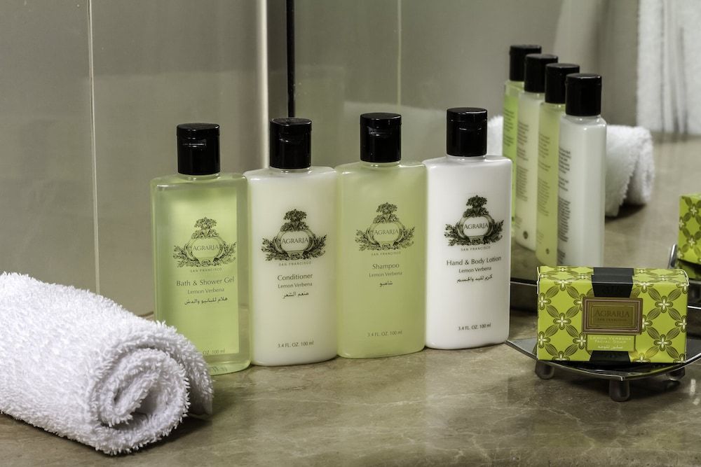 InterContinental Bahrain by IHG Classic Room, 1 King Bed (High Floor) 7