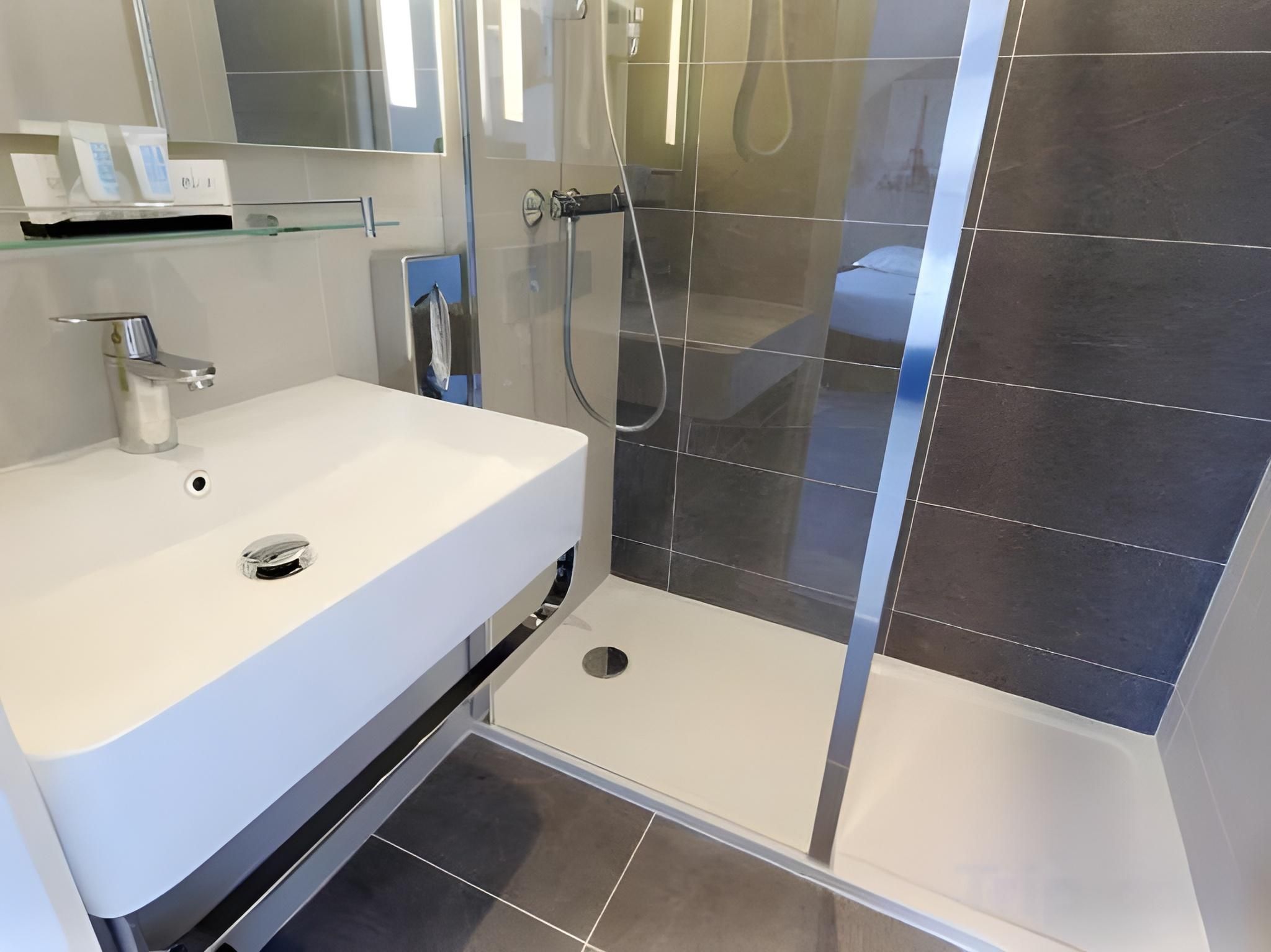 Classic Comfort Room