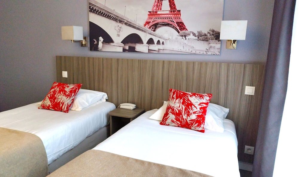 Avia Saphir Montparnasse Twin Room