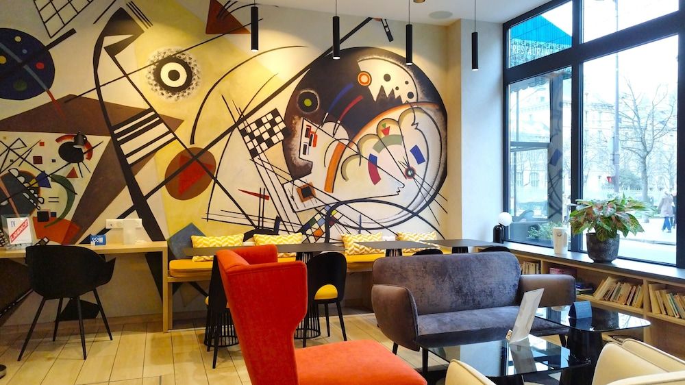 undefined Avia Saphir Montparnasse