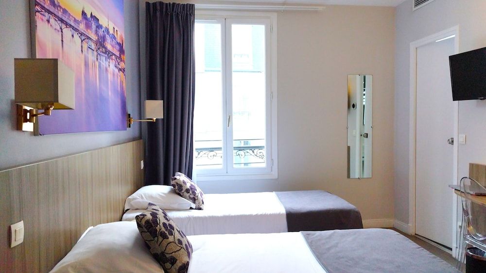 Avia Saphir Montparnasse Twin Room 5