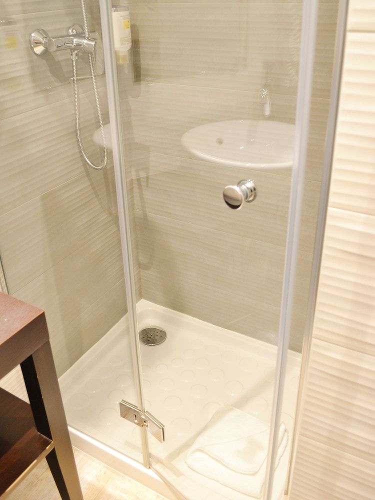 Hôtel de l'Exposition Tour Eiffel Twin Room 5