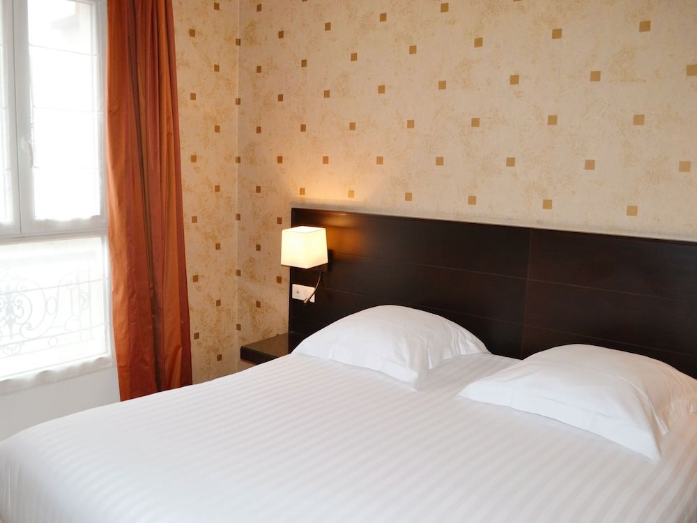 Hôtel de l'Exposition Tour Eiffel Double Room 2