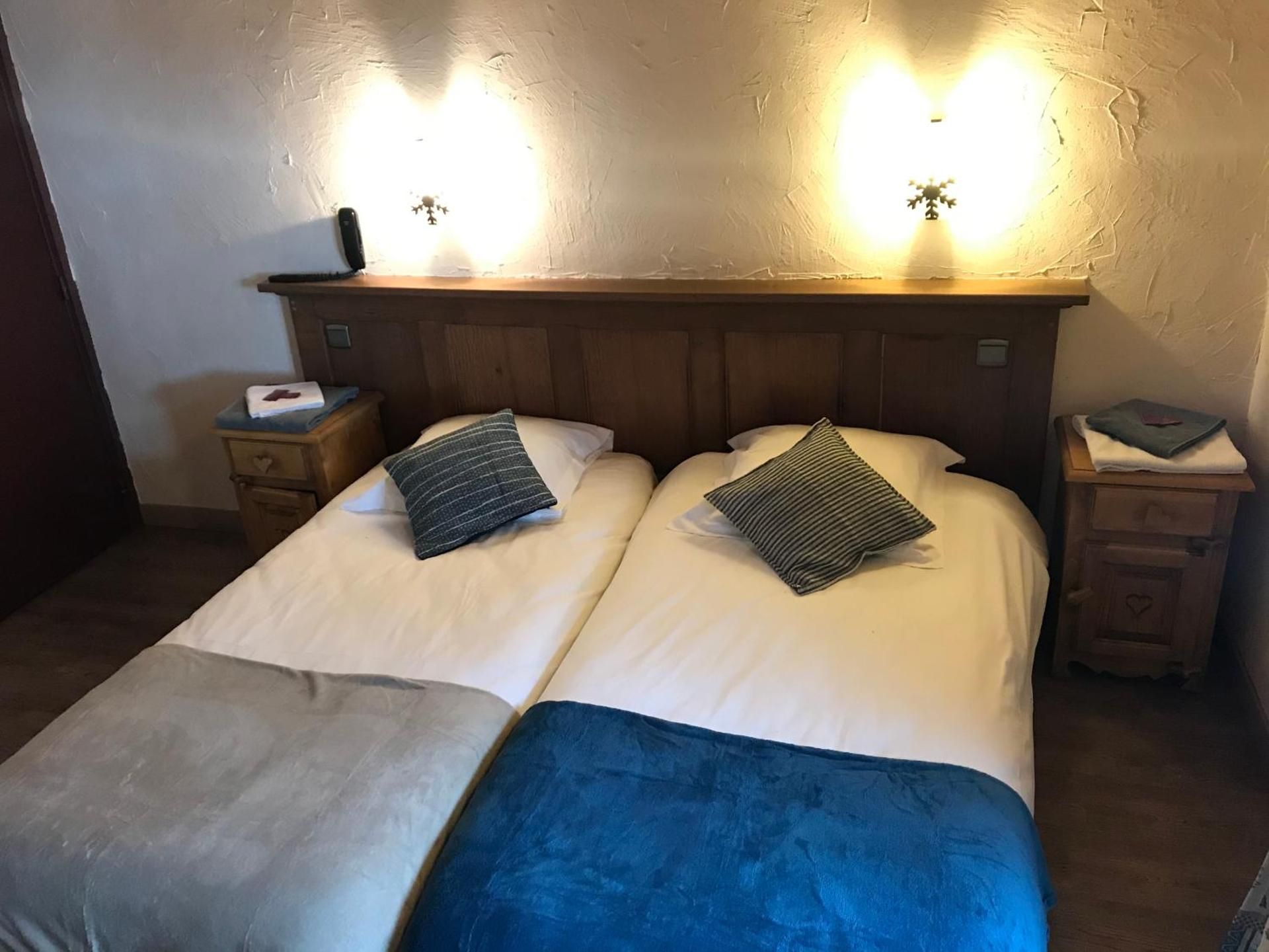 Classic Twin Room