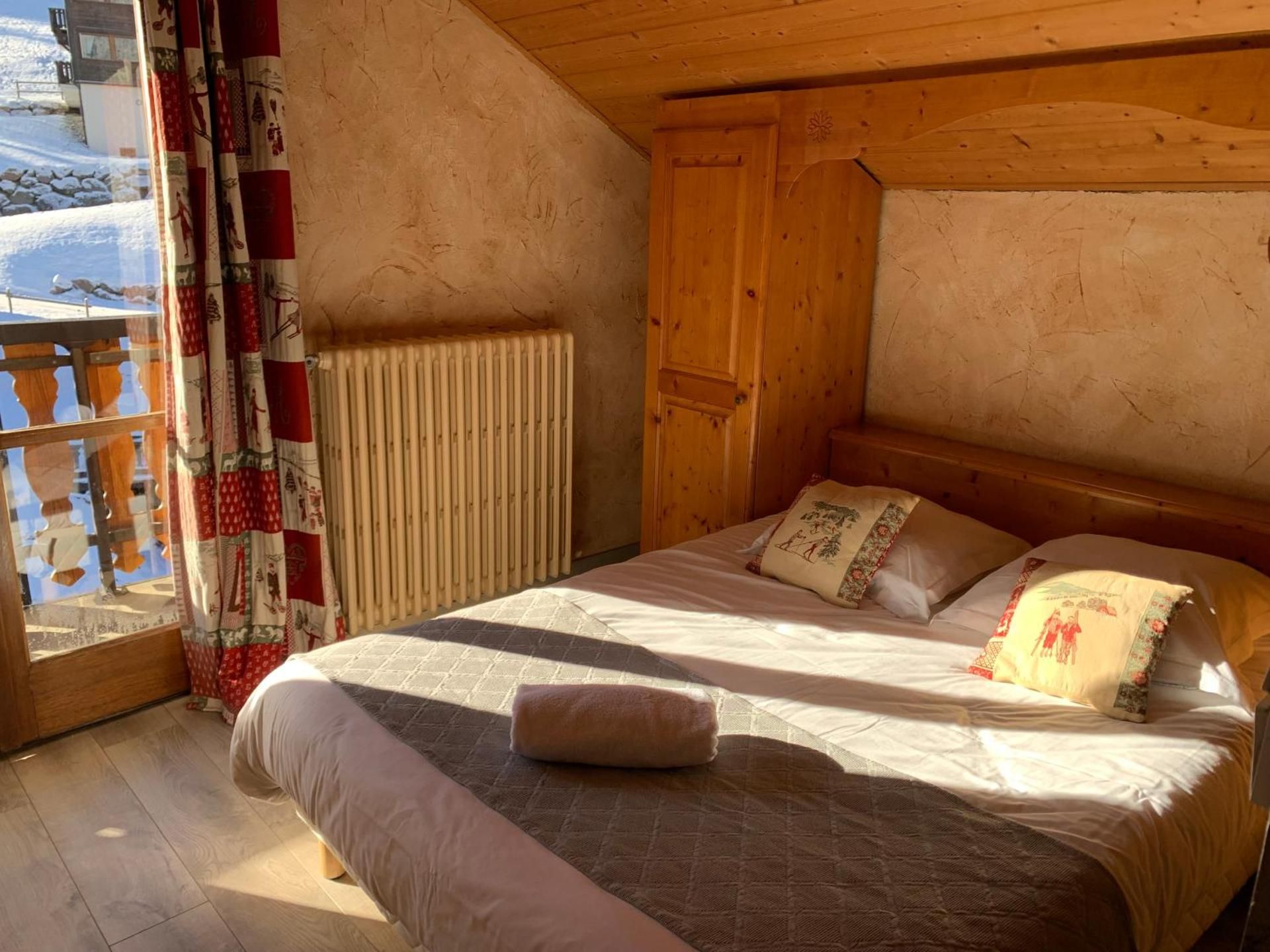 Small Single Room