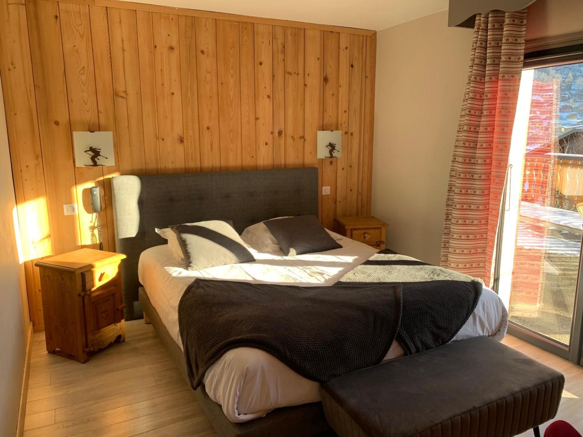 Superior Queen Room