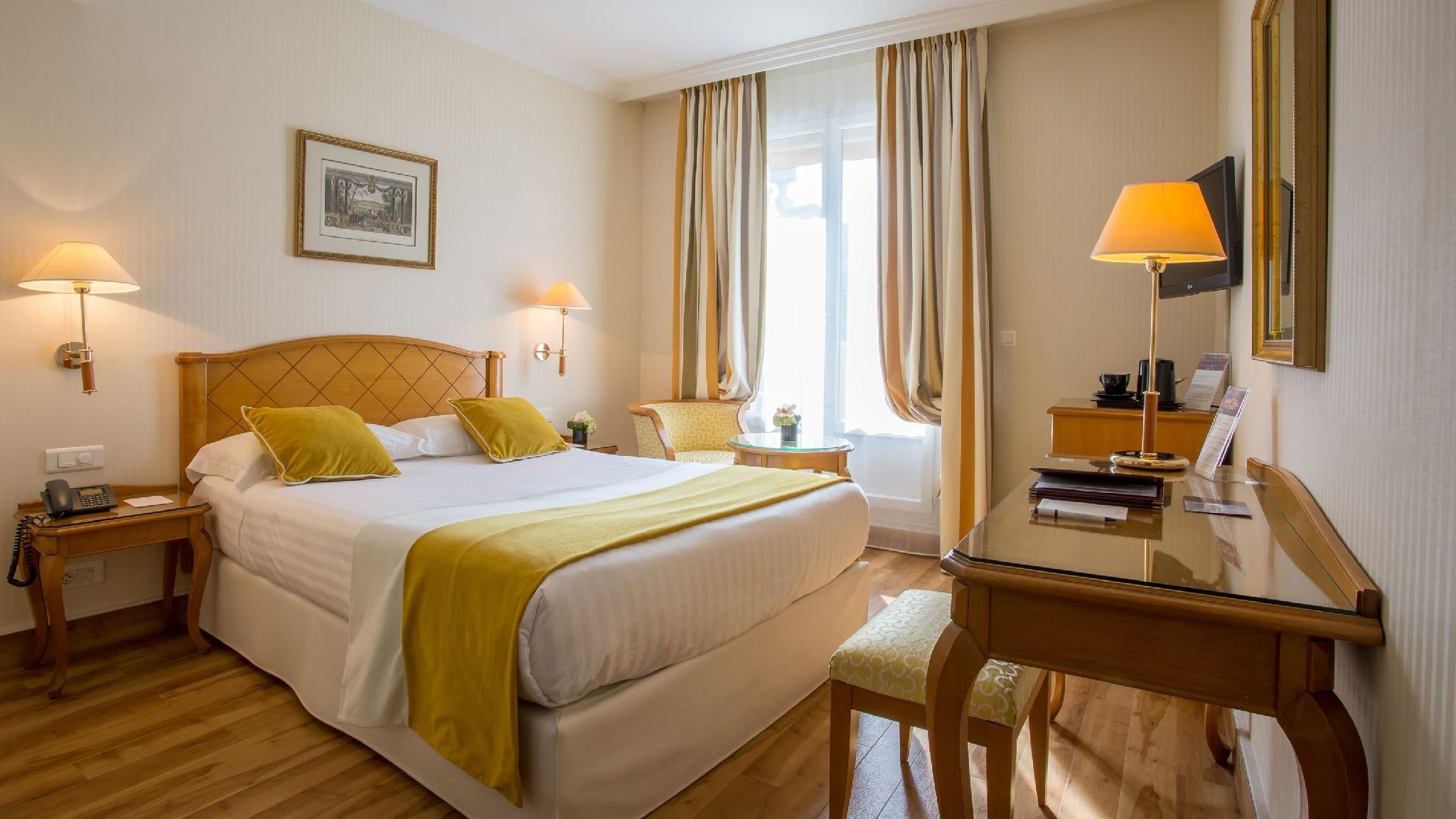 Hôtel Etats-Unis Opéra Economy Double Room 3