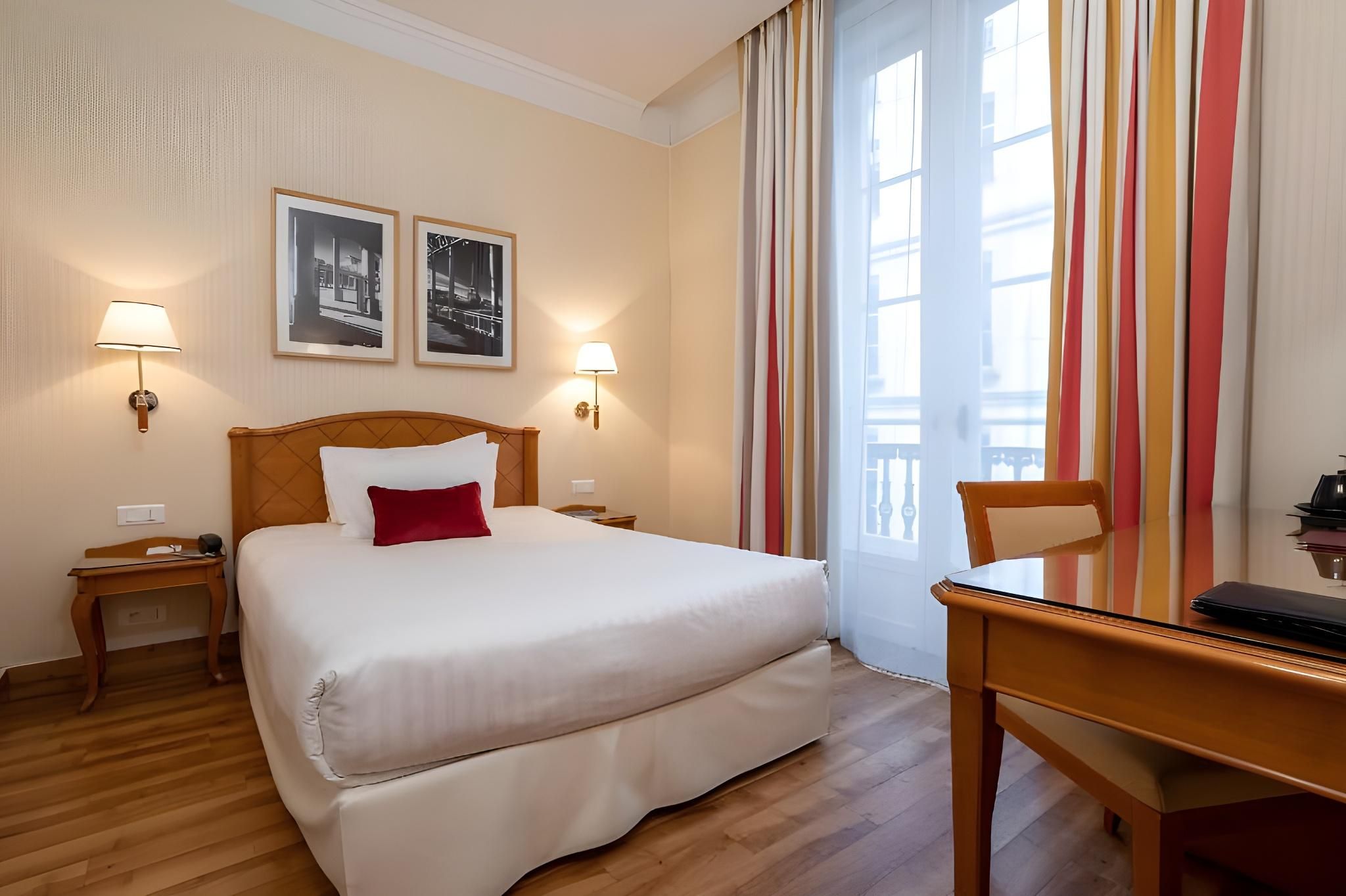 undefined Hôtel Etats-Unis Opéra 4