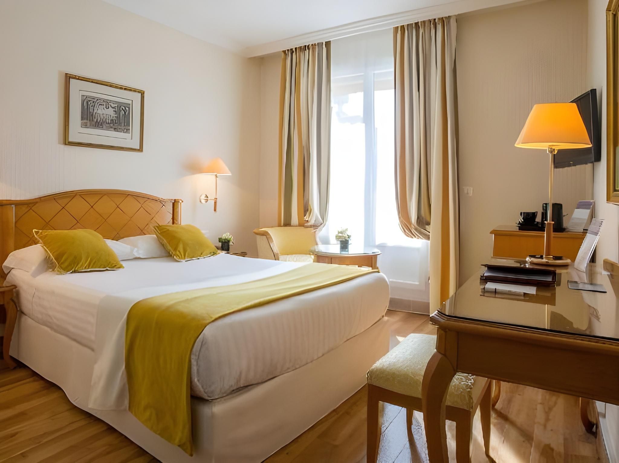 Hôtel Etats-Unis Opéra Economy Double Room 3