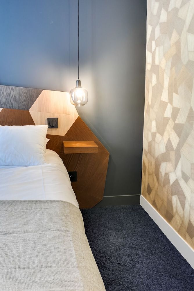 Double and Sofa Bed Room