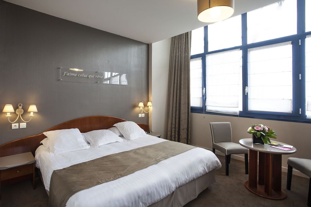 Comfort Room, 1 Queen Bed, Non Smoking