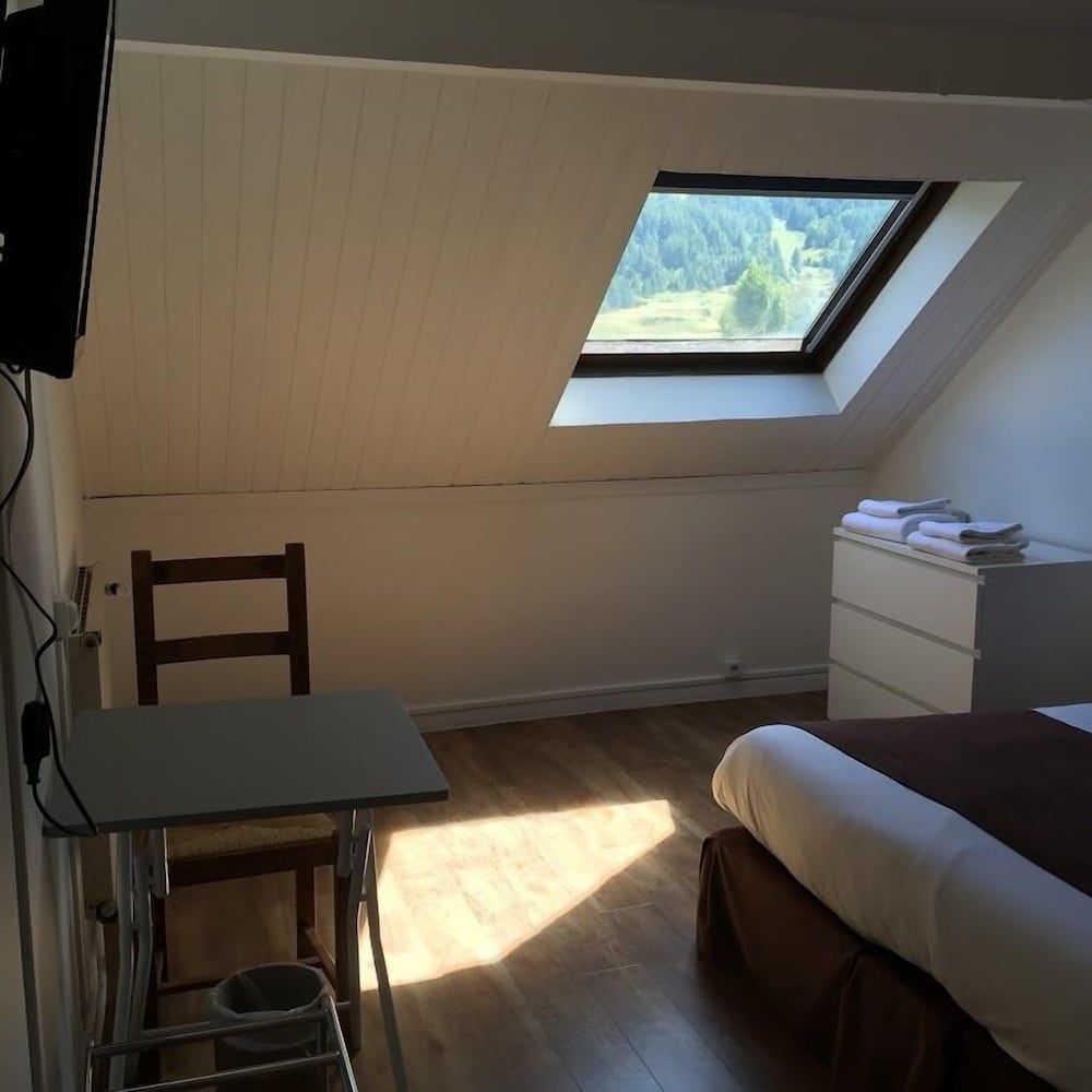 Classic Single Room