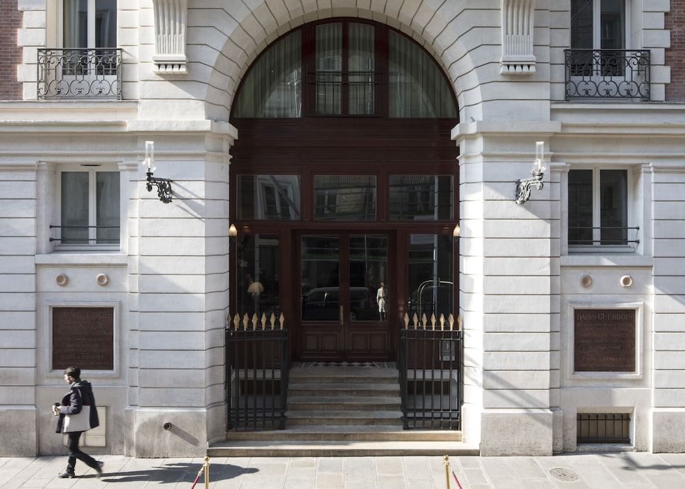 undefined Les Bains Paris 6