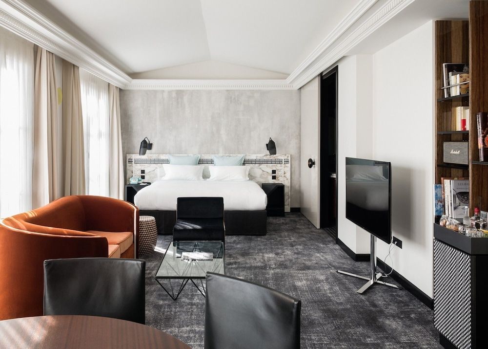 undefined Les Bains Paris 2