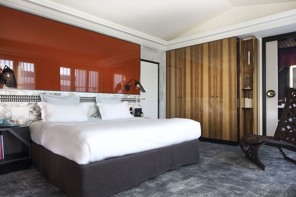 undefined Les Bains Paris 5