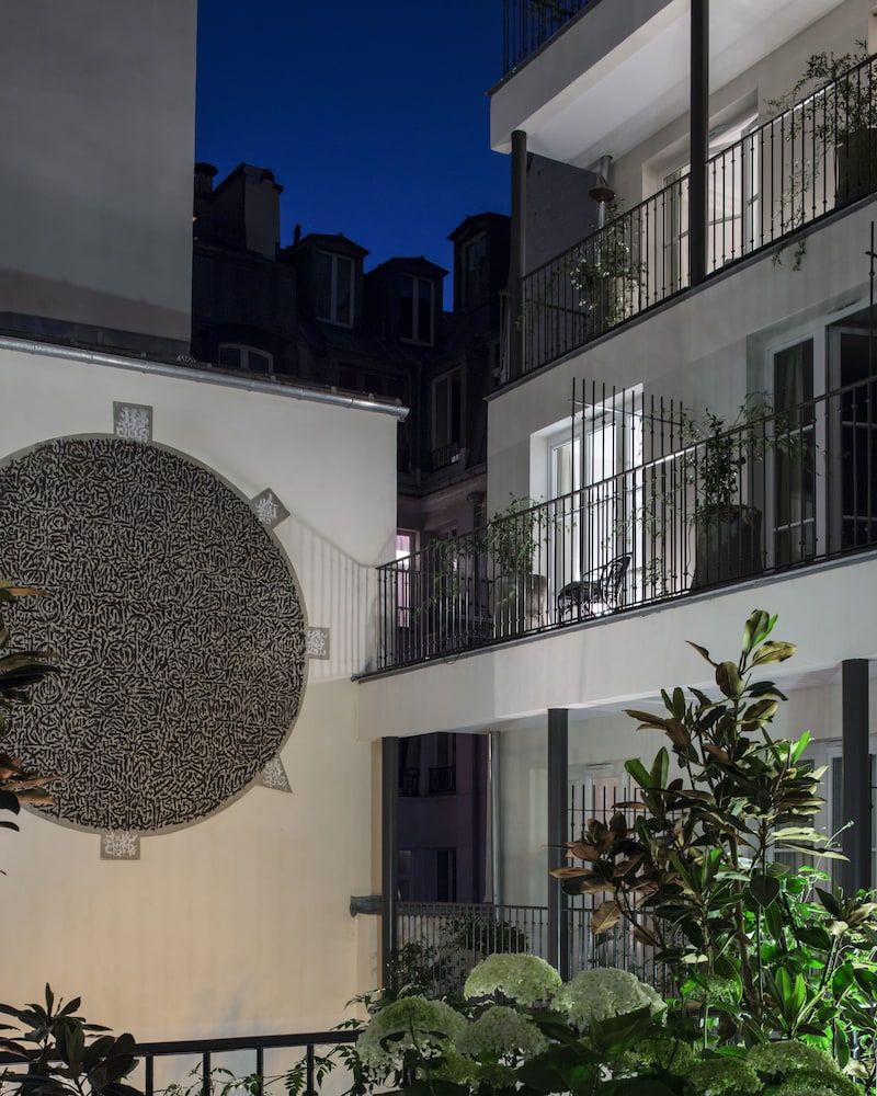 undefined Les Bains Paris 10