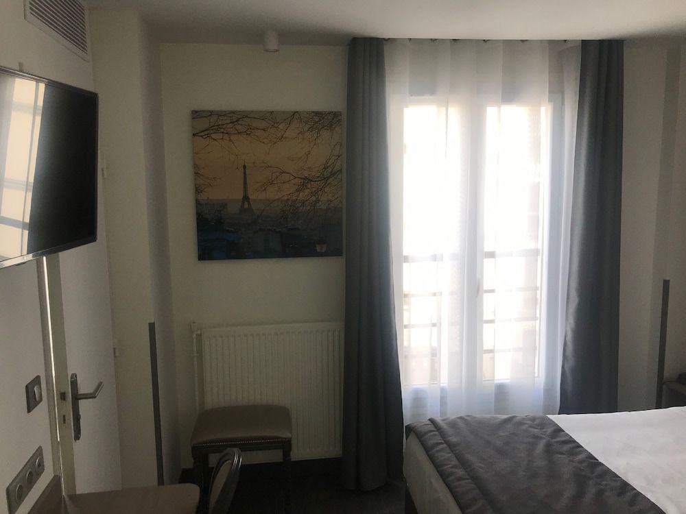 undefined Hôtel de Paris Montmartre 5
