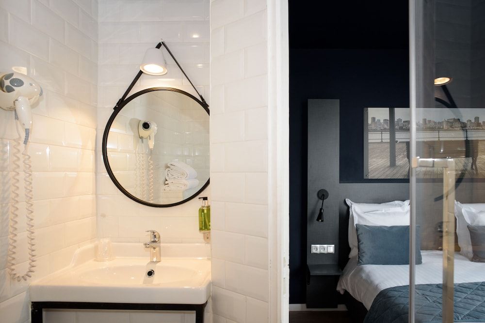 undefined Hôtel des Arts Bastille 10