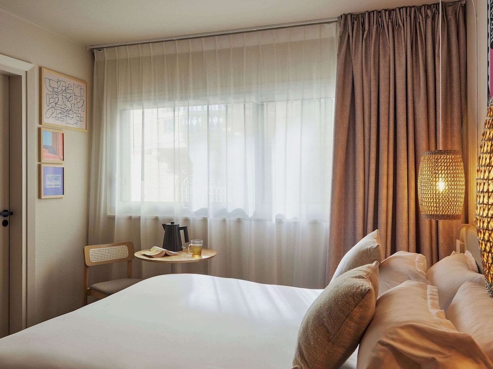 Mercure Saint Raphael Centre Plage Classic Room, 1 Double Bed, Sea View 6