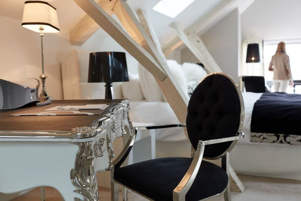 Clarance Hotel Lille Signature Room 6