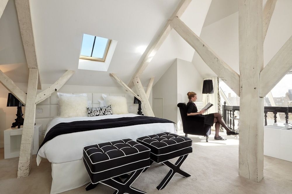 Clarance Hotel Lille Signature Room 3