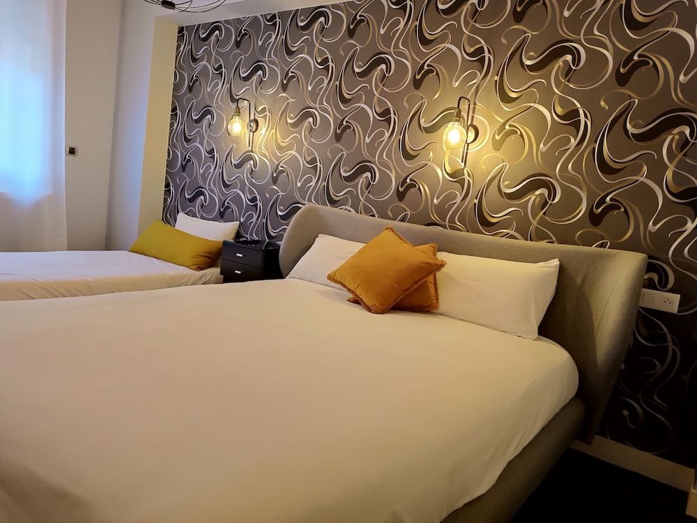 Hotel des Deux Moulins Triple Room