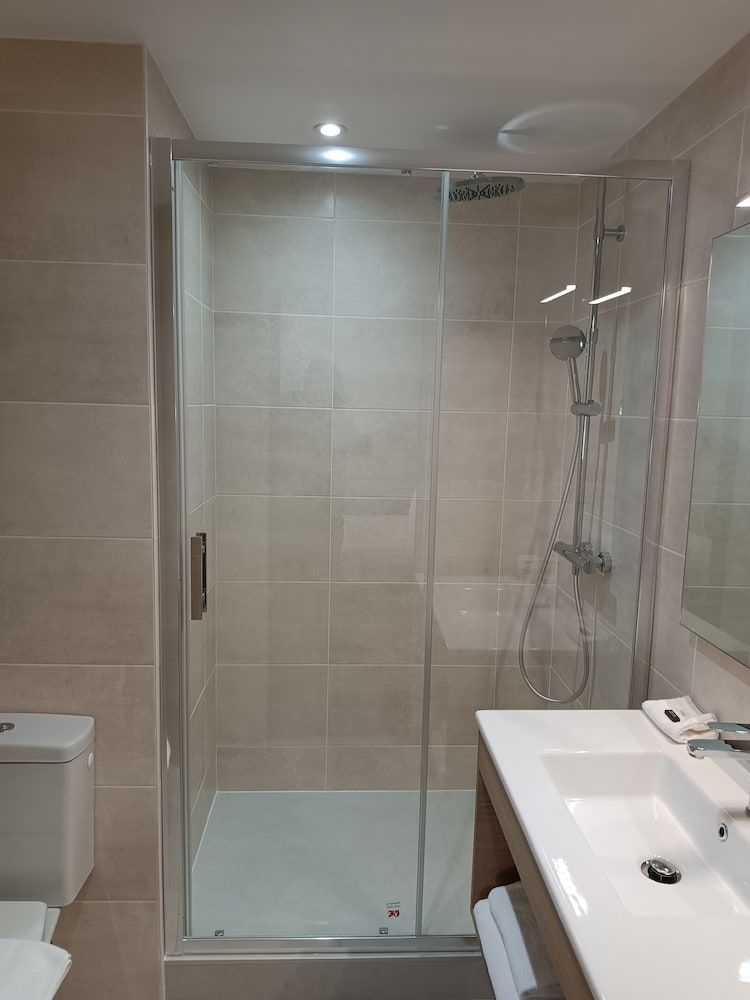 Hotel des Deux Moulins Superior Double Room 10