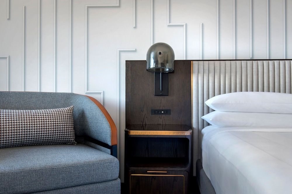 Boston Marriott Copley Place Room, 1 King Bed 20