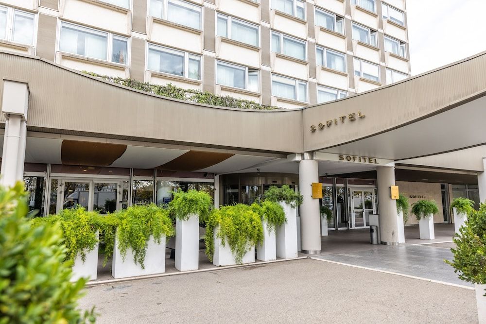 undefined Sofitel Lyon Bellecour 2
