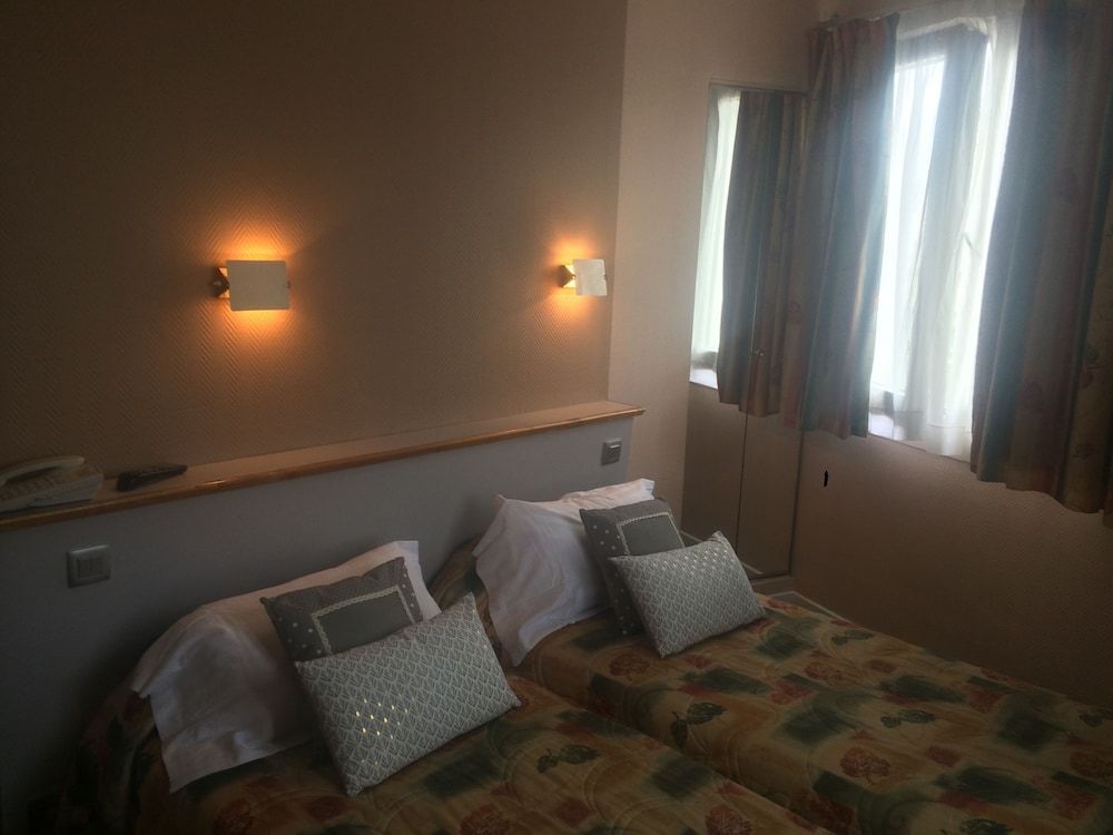 undefined Hôtel Picardy 2