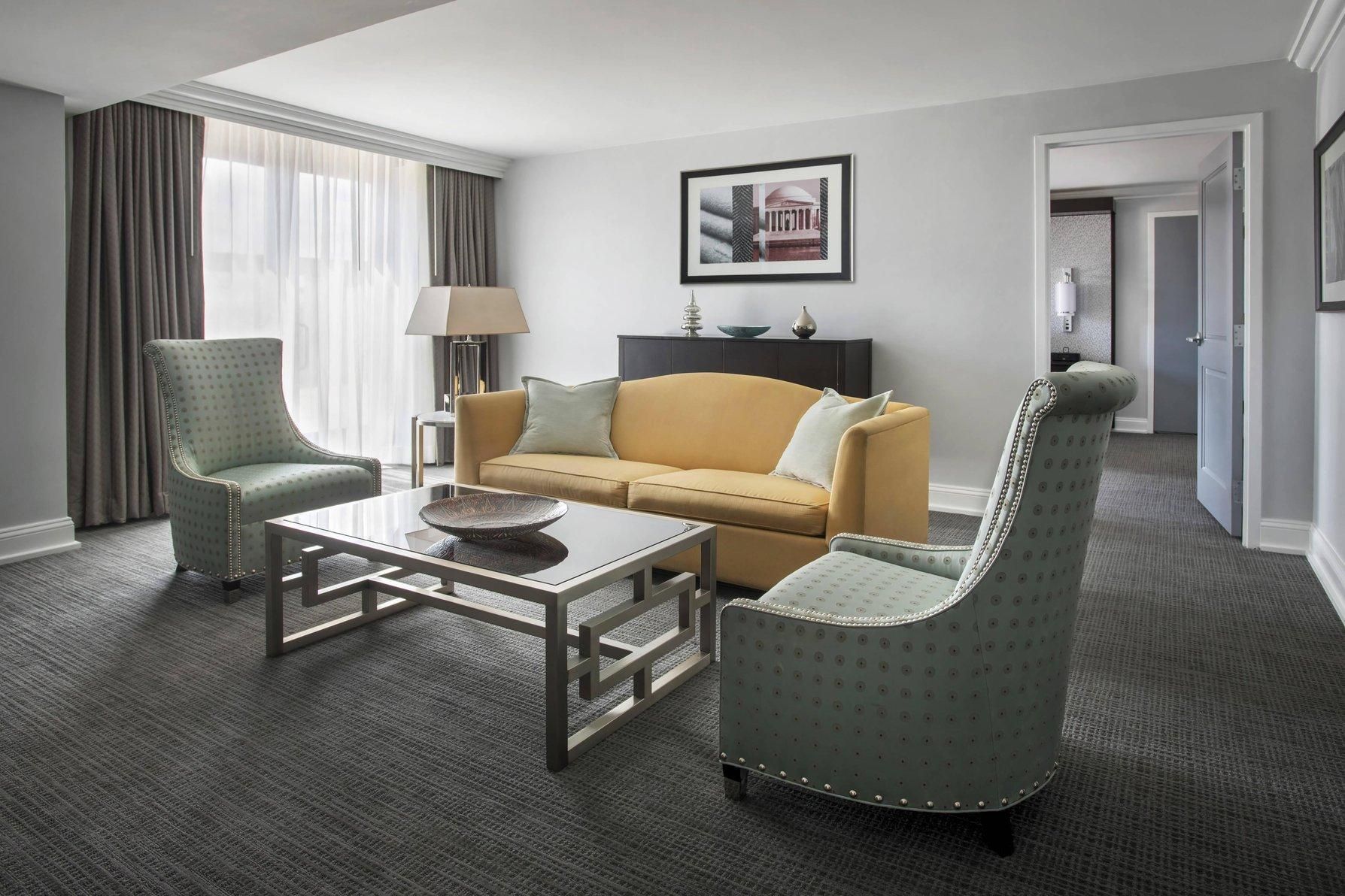 Suite, 1 King, Sofa bed