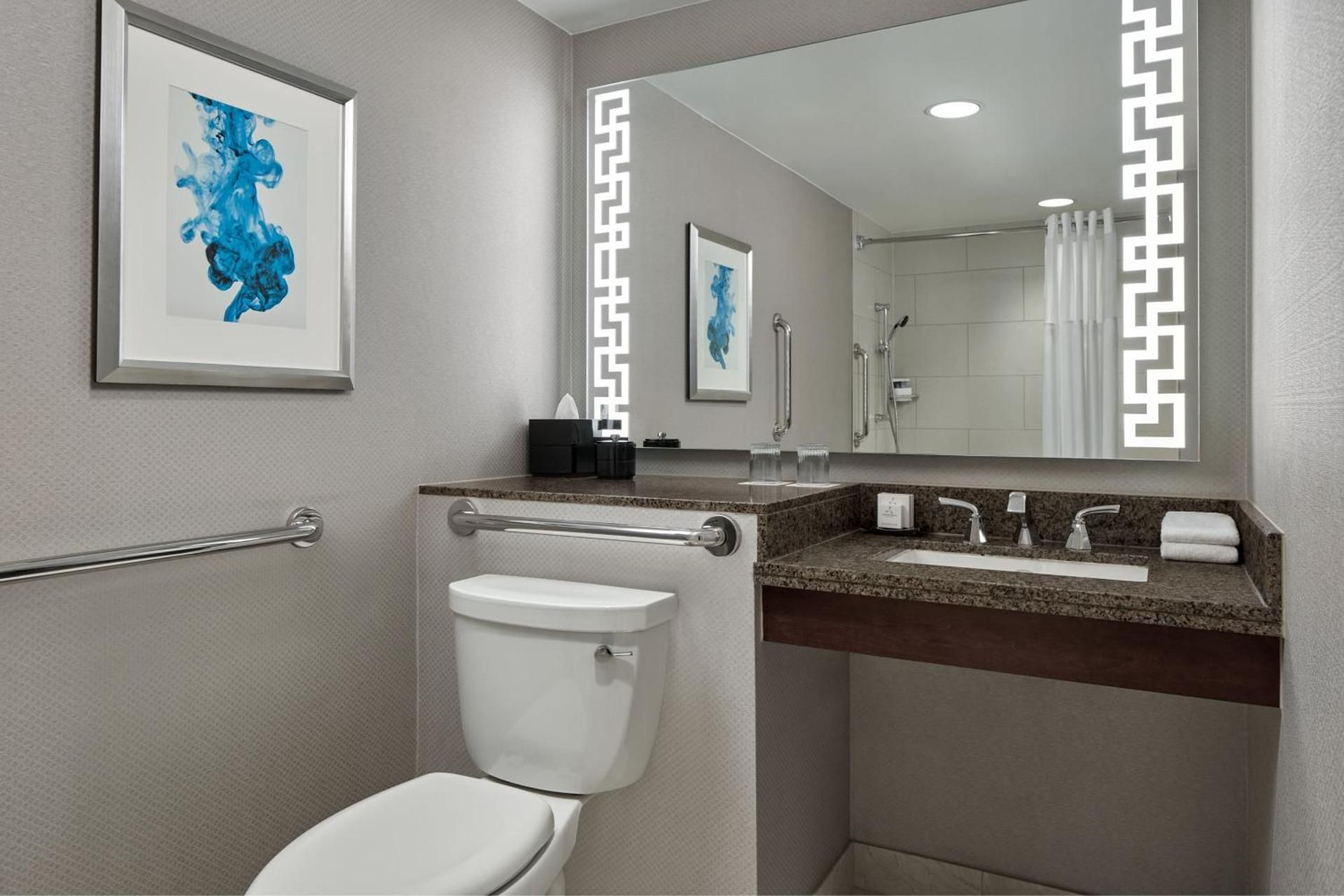 King Room with Monument View - Hearing Accessible