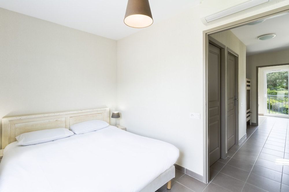 Garden & City Mont Ventoux - Malaucène Apartment, 2 Bedrooms (for 8) 3