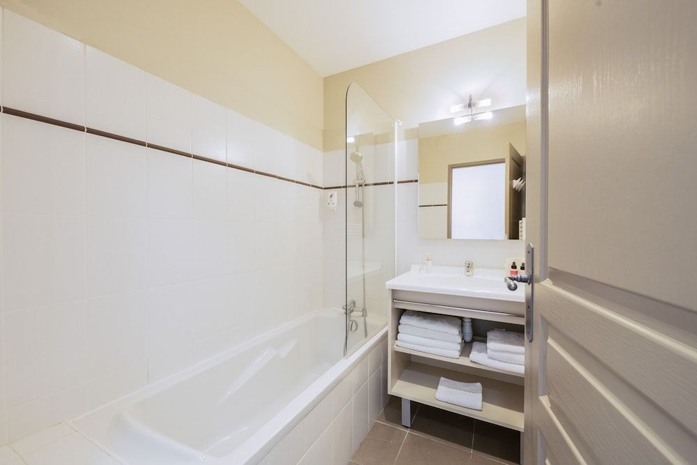 Garden & City Mont Ventoux - Malaucène Apartment, 1 Bedroom (for 6) 10