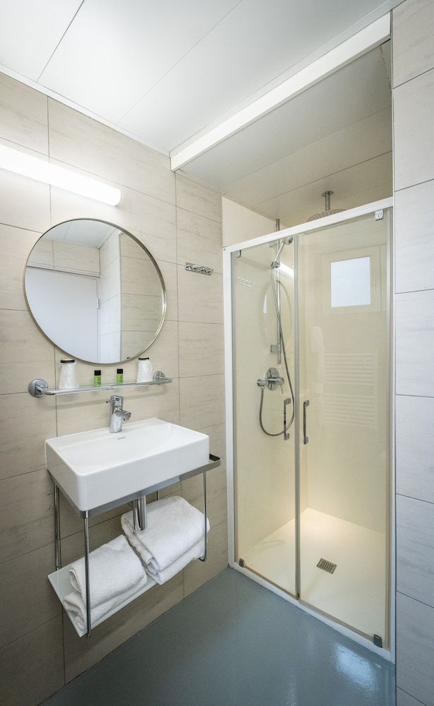 Hôtel du Parc Double Room 10