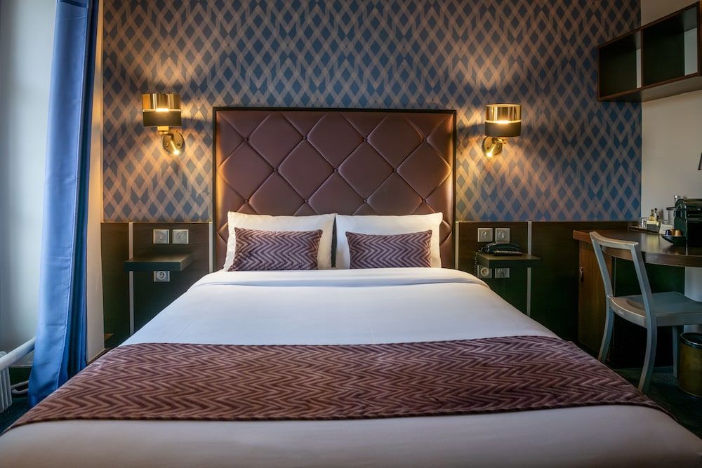 Hôtel du Parc Double Room 2