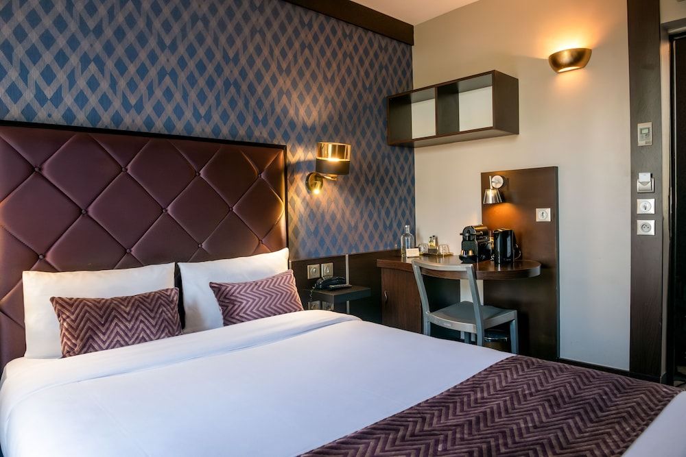 Hôtel du Parc Double Room 5